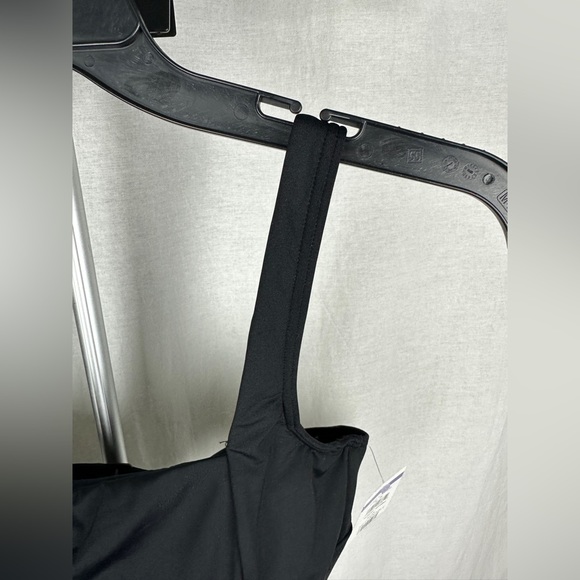 Sea Levels Swim Black Square Neck Bralette Bikini Top Size 8 (Medium) NWT - Picture 8 of 13